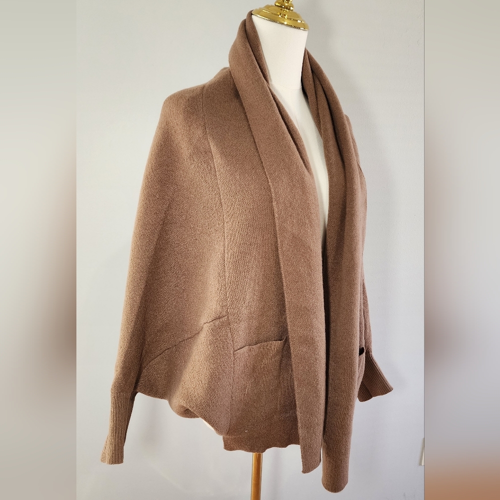 NWOT Cropped Open Cardigan Batwing Sleeves Coffee Knit Casual Sweater Size M